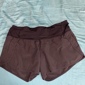 Lululemon Speed Ups - Size 6 - 2.5” inch